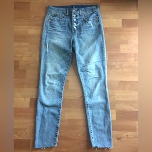Gap True Skinny Jeans